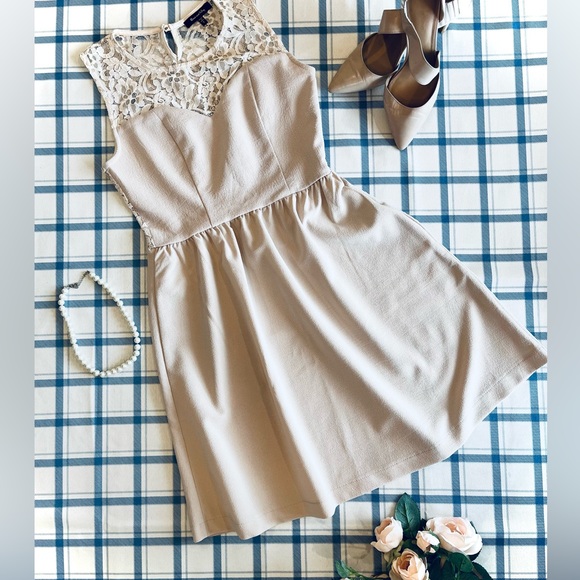 Max and Riley Beige Lace Dress - Picture 1 of 4